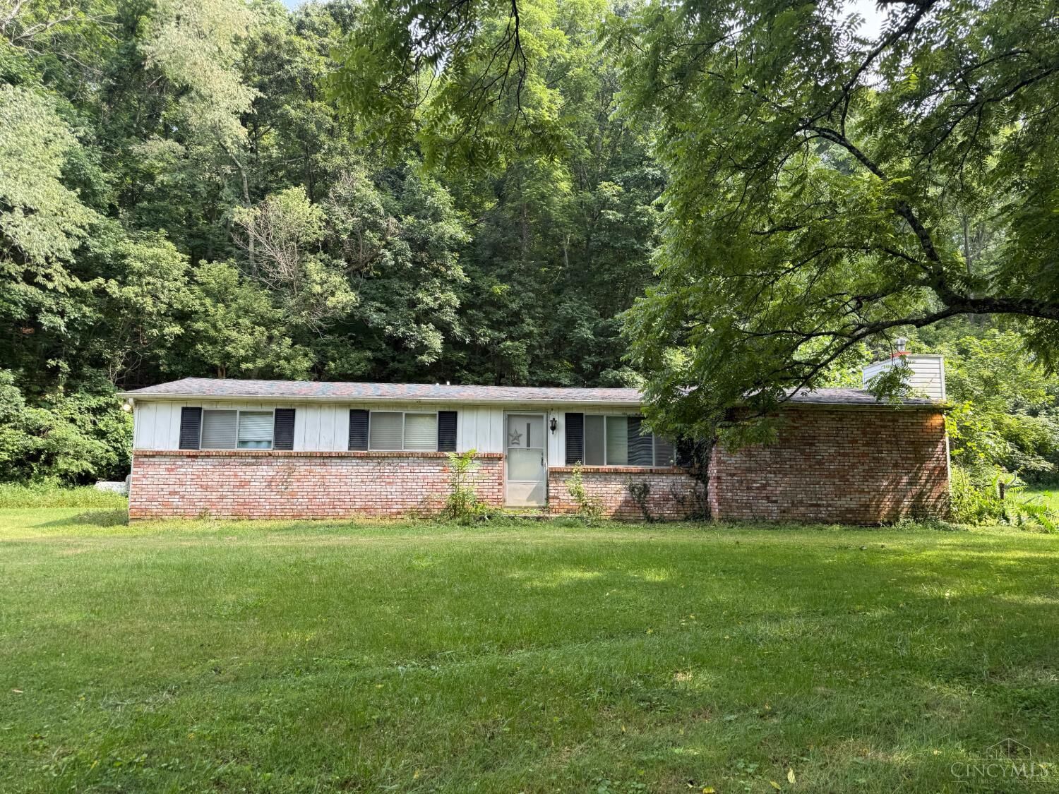 Property Photo: 5465 State Road 46 IN 47060