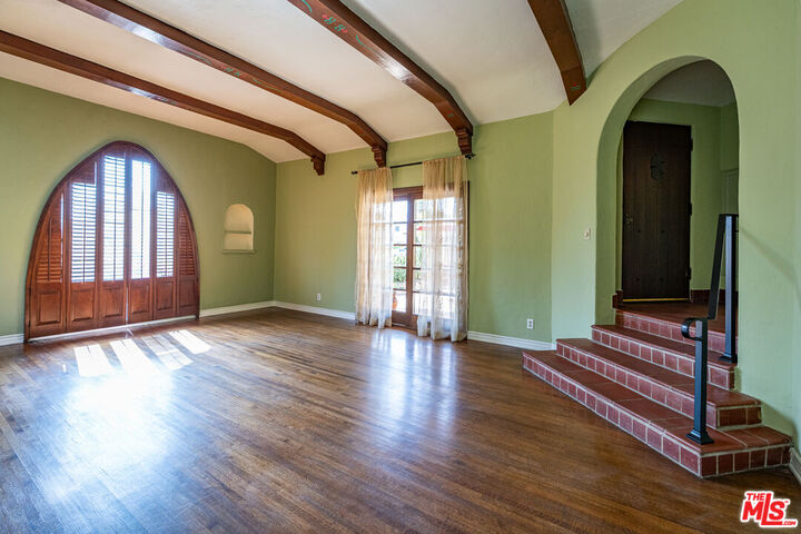 Property Photo: 2005 Holmby Ave CA 90025