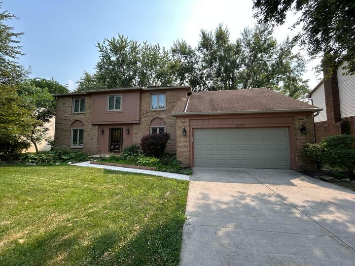 Property Photo: 2193 Olde Sawmill Boulevard OH 43016