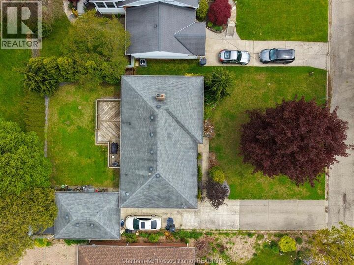 Property Photo:  9 Owen Avenue  ON N7L 3W8 