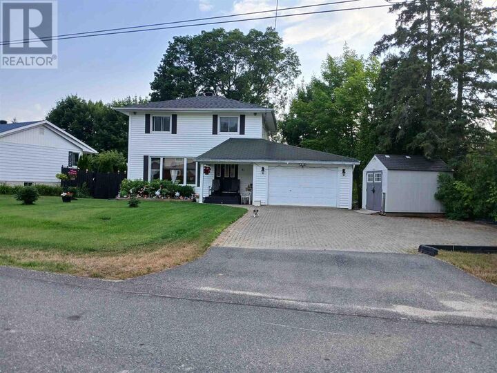 45 Poplar Rd — photo 1