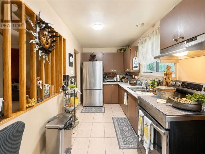 Property Photo: 3 Rio Road ON P3C 3A4