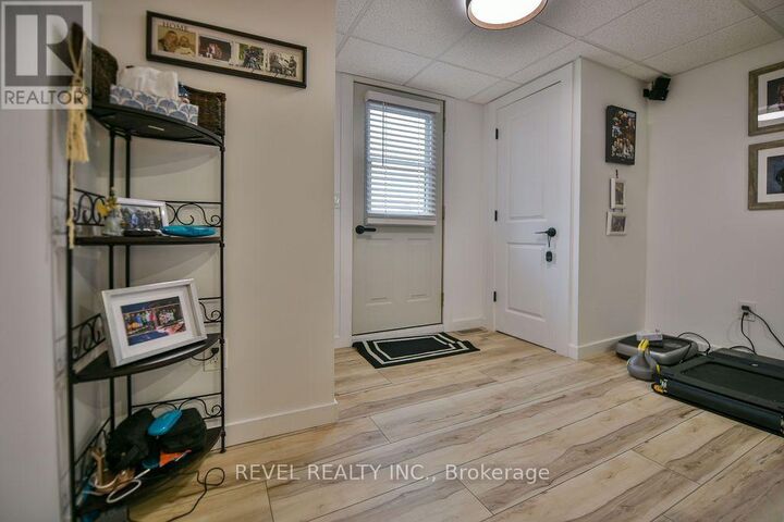 Property Photo:  44 Homestead Drive  ON P4N 8R9 
