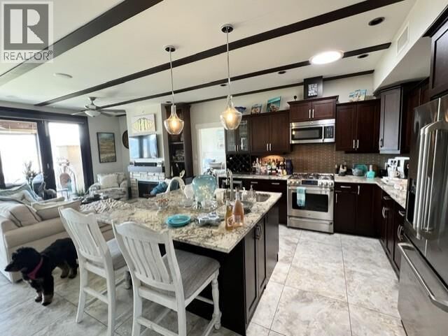Property Photo: 2000 Valleyview Drive 3 BC V0H 1V6