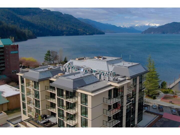 Property Photo: 120 Esplanade Avenue 203 BC V0M 1K0