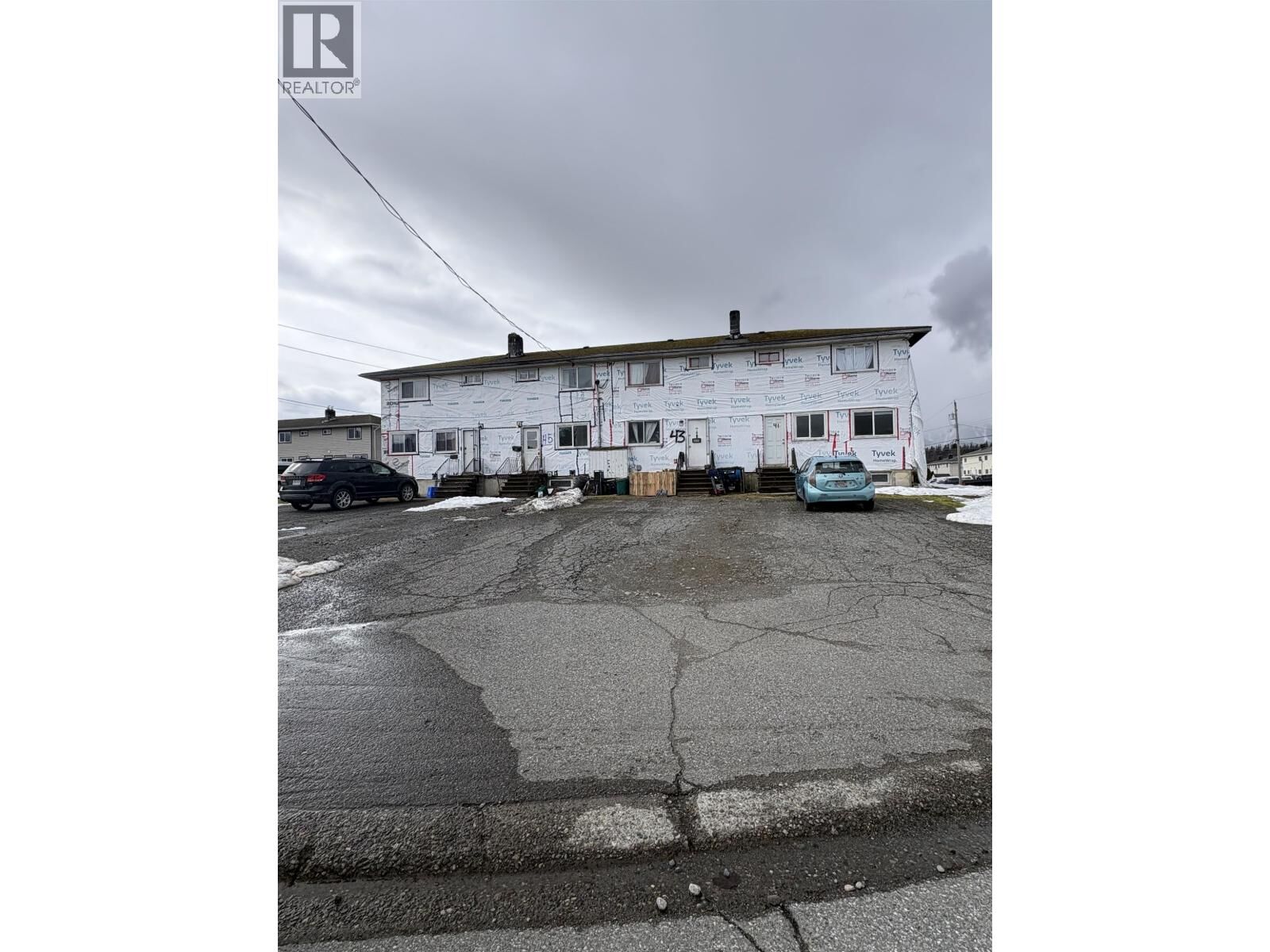Property Photo: 47 Wedeene Street BC V8C 1W3