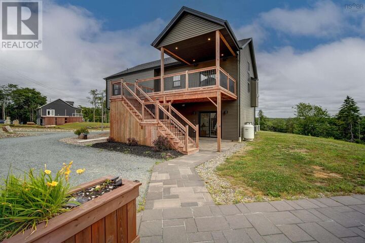 Property Photo: 911 McCabe Lake Drive NS B4E 0P3