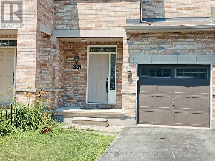 Property Photo: 987 Klondike Road ON K2W 0E3