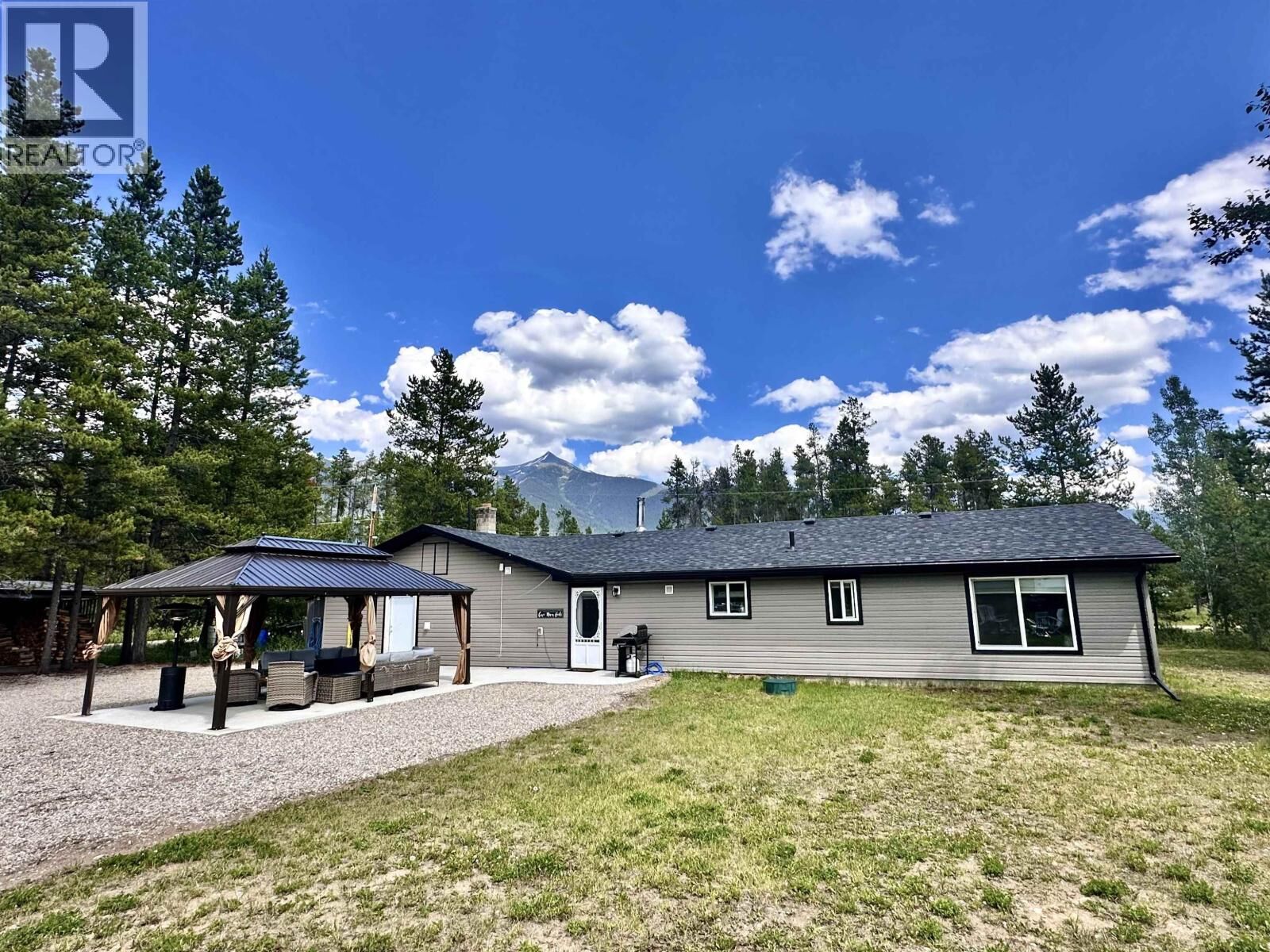 Property Photo: 2725 Tamarack Road BC V0E 2Z0