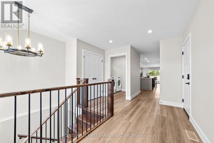 Property Photo:  107 Victoria Avenue  ON N0M 1M0 