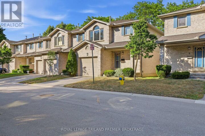 Property Photo: 155 Killarney Road #5 ON N5X 3X8