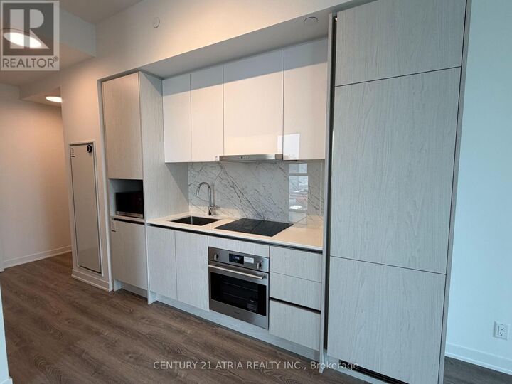 Property Photo: 180 Front Street East 2303 ON M5A 0A9