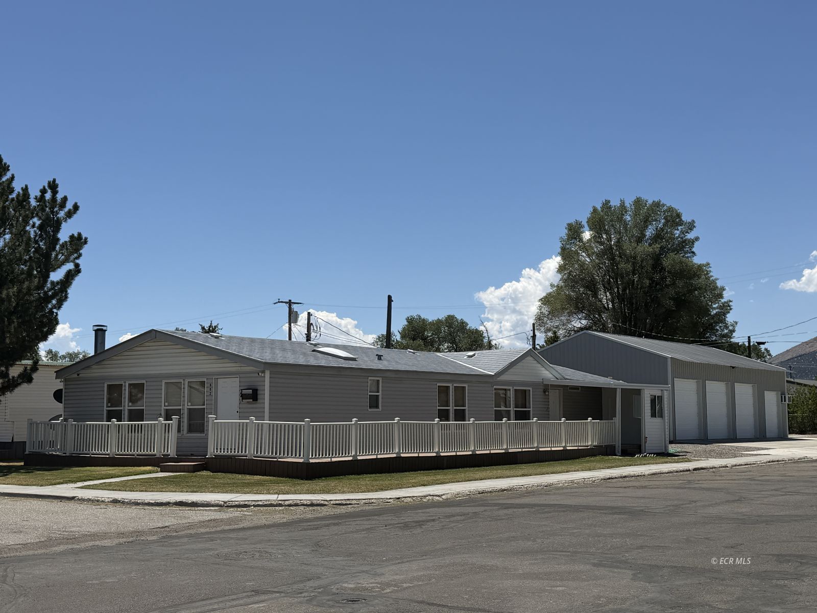 Property Photo: 602 Fourth Street NV 89835
