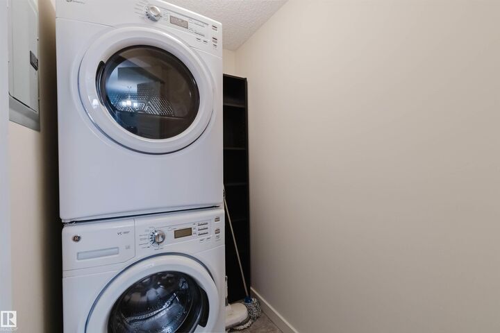 Property Photo:  6084 Stanton Drive SW 304  AB T6X 0Z4 