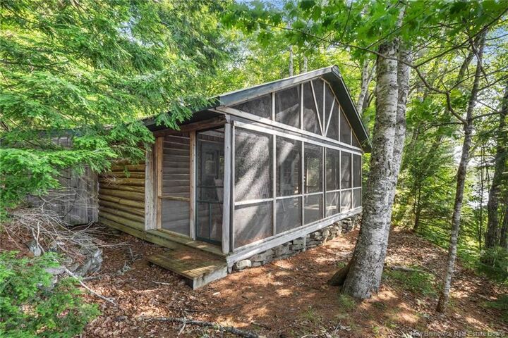 1403 Storeytown Road — photo 1