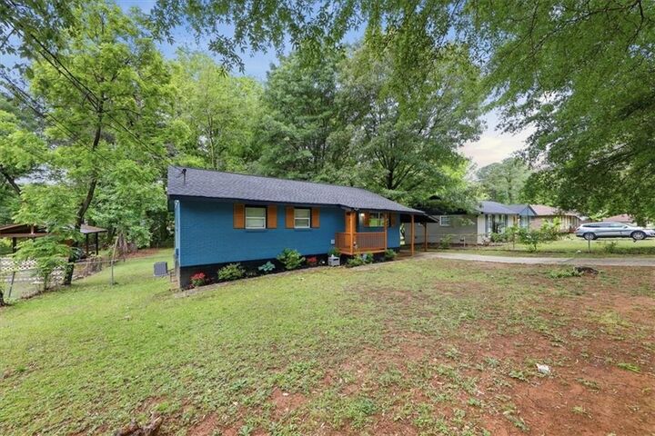 Property Photo: 8331 Attleboro Drive GA 30238