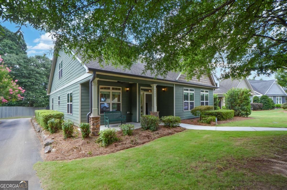 Property Photo: 133 Dean Circle GA 30253