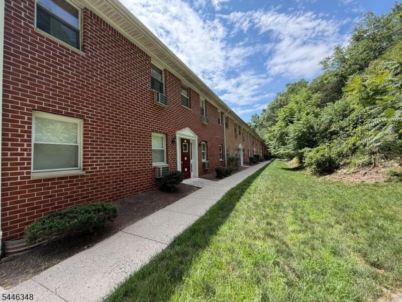 Property Photo:  100 Pierson Miller Dr  NJ 07442 