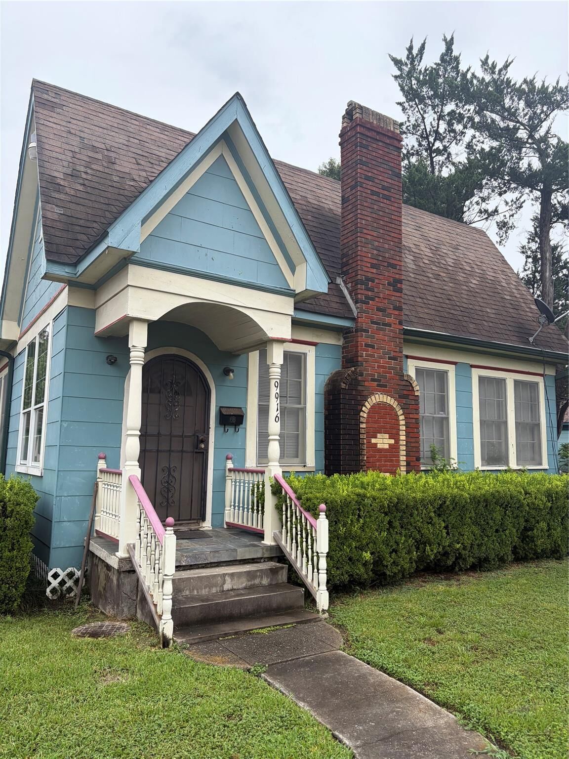 Property Photo: 9916 Fulton Street TX 77076