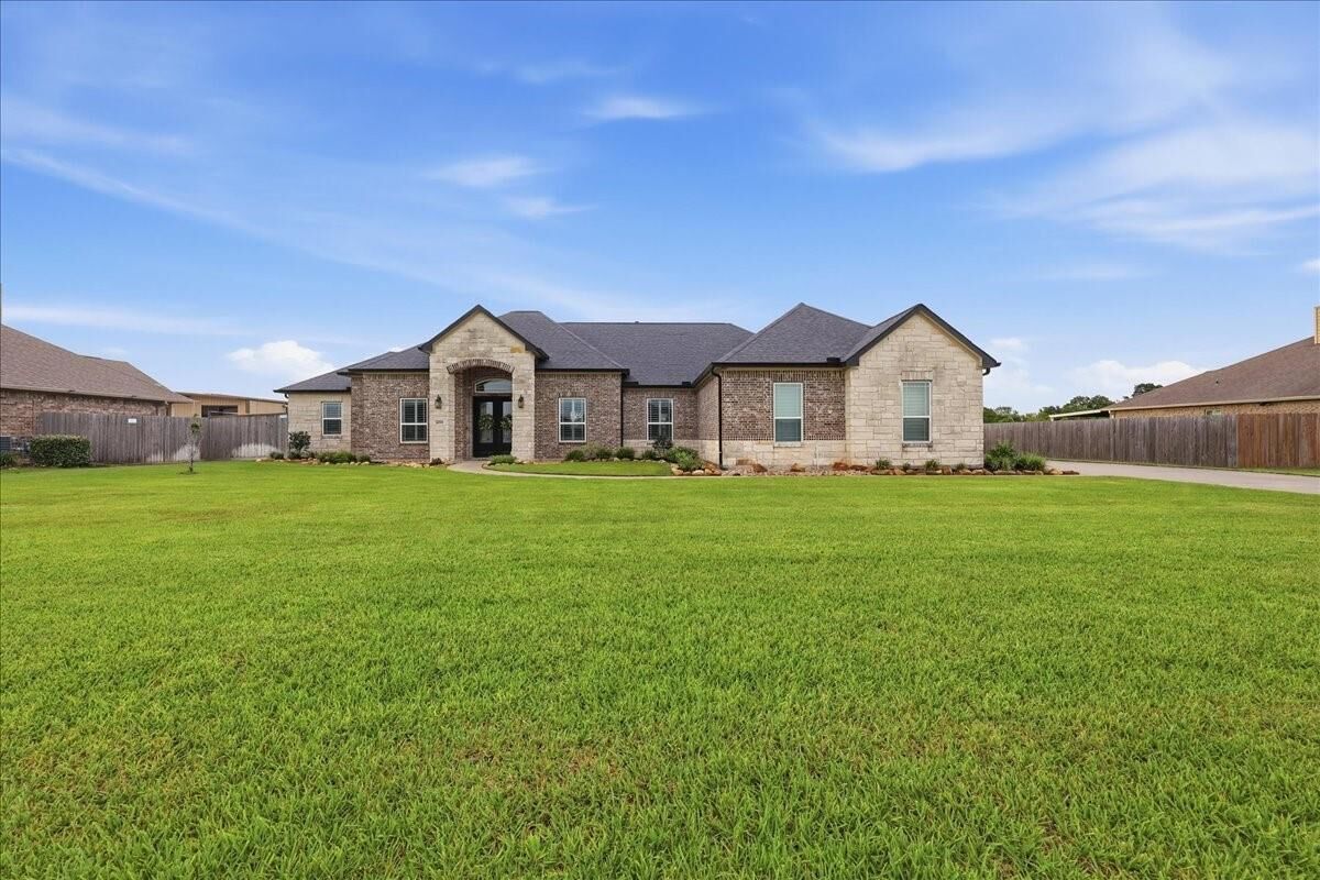 Property Photo: 4619 Pineloch Bayou Drive TX 77523