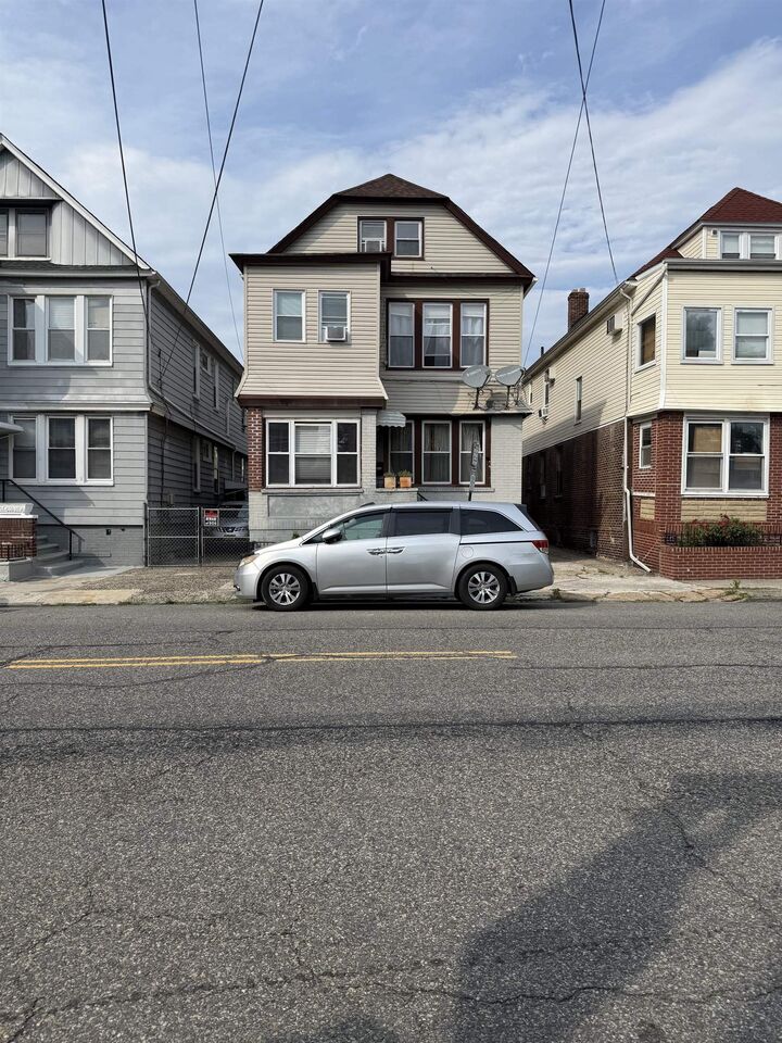 Property Photo:  374 Stegman Parkway  NJ 07305 