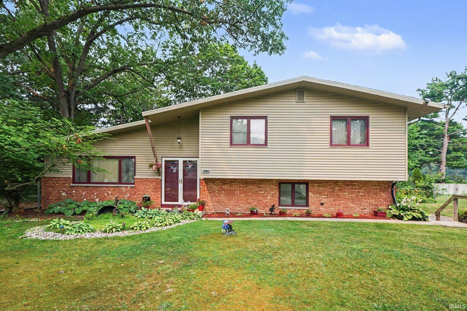 Property Photo: 53175 Osage Drive IN 46637-4516