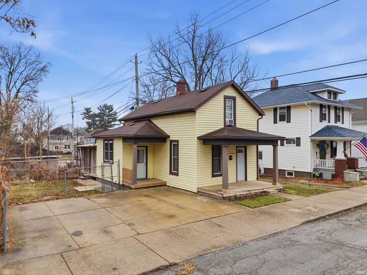 Property Photo:  1117 3rd Street  IN 46808 