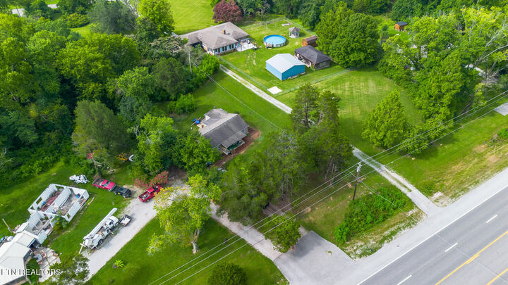Property Photo: 4737 Roane State Hwy TN 37854