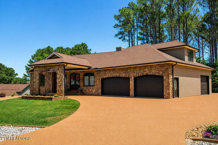 Property Photo: 301 Inagehi Lane TN 37774