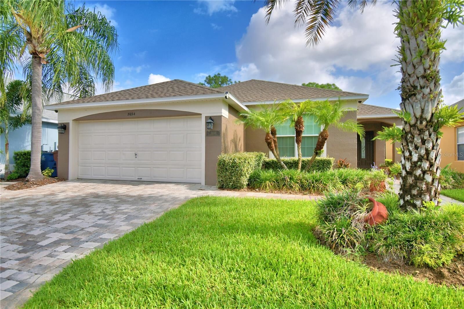 Property Photo: 3034 Barbados Lane FL 33844