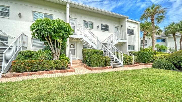 Property Photo: 7115 Gulf Of Mexico Drive 23 FL 34228