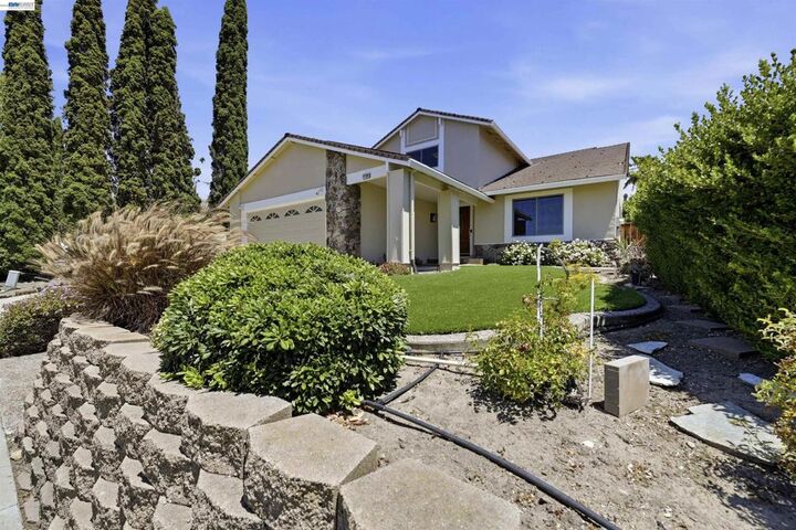 Property Photo: 47108 Yucatan Dr CA 94539