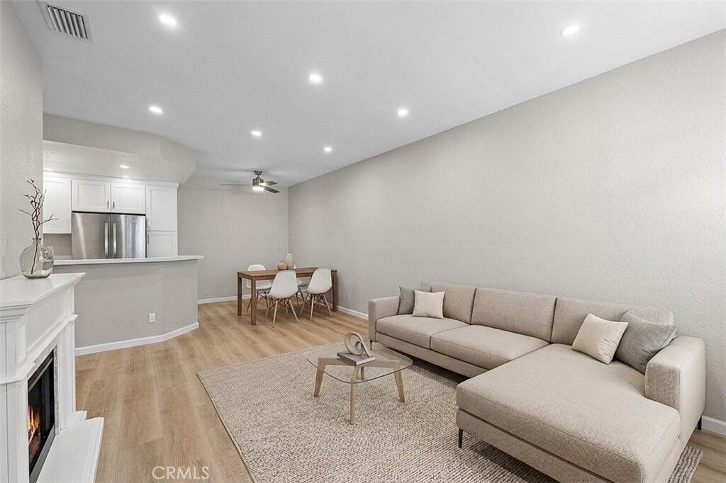 Property Photo: 23 Via Honrado CA 92688