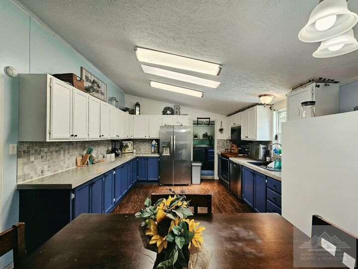 Property Photo:  112 Expo Court  WV 24747 
