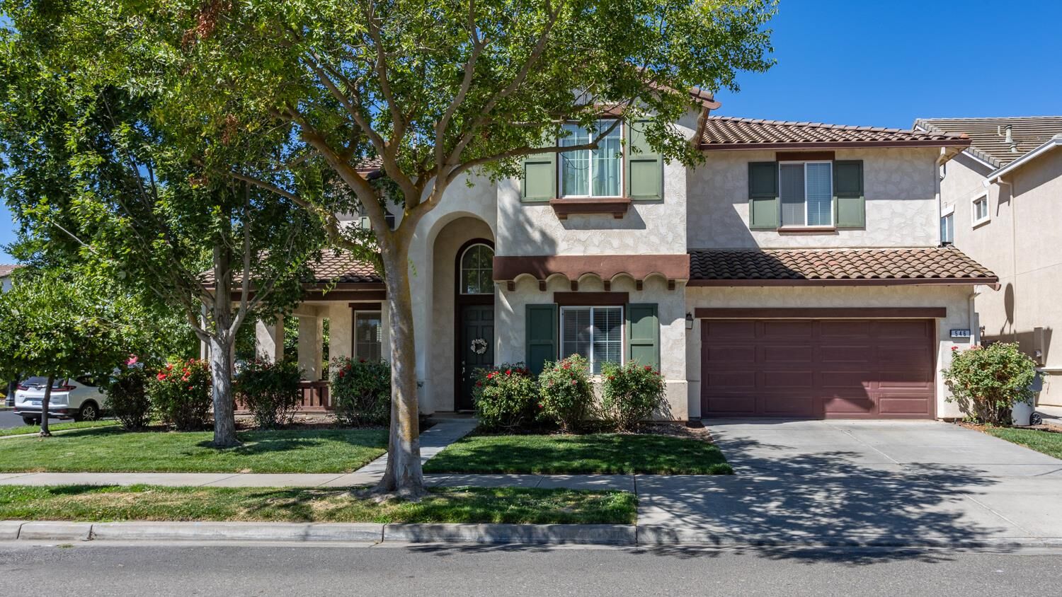 Property Photo: 546 Criolla Court CA 95361