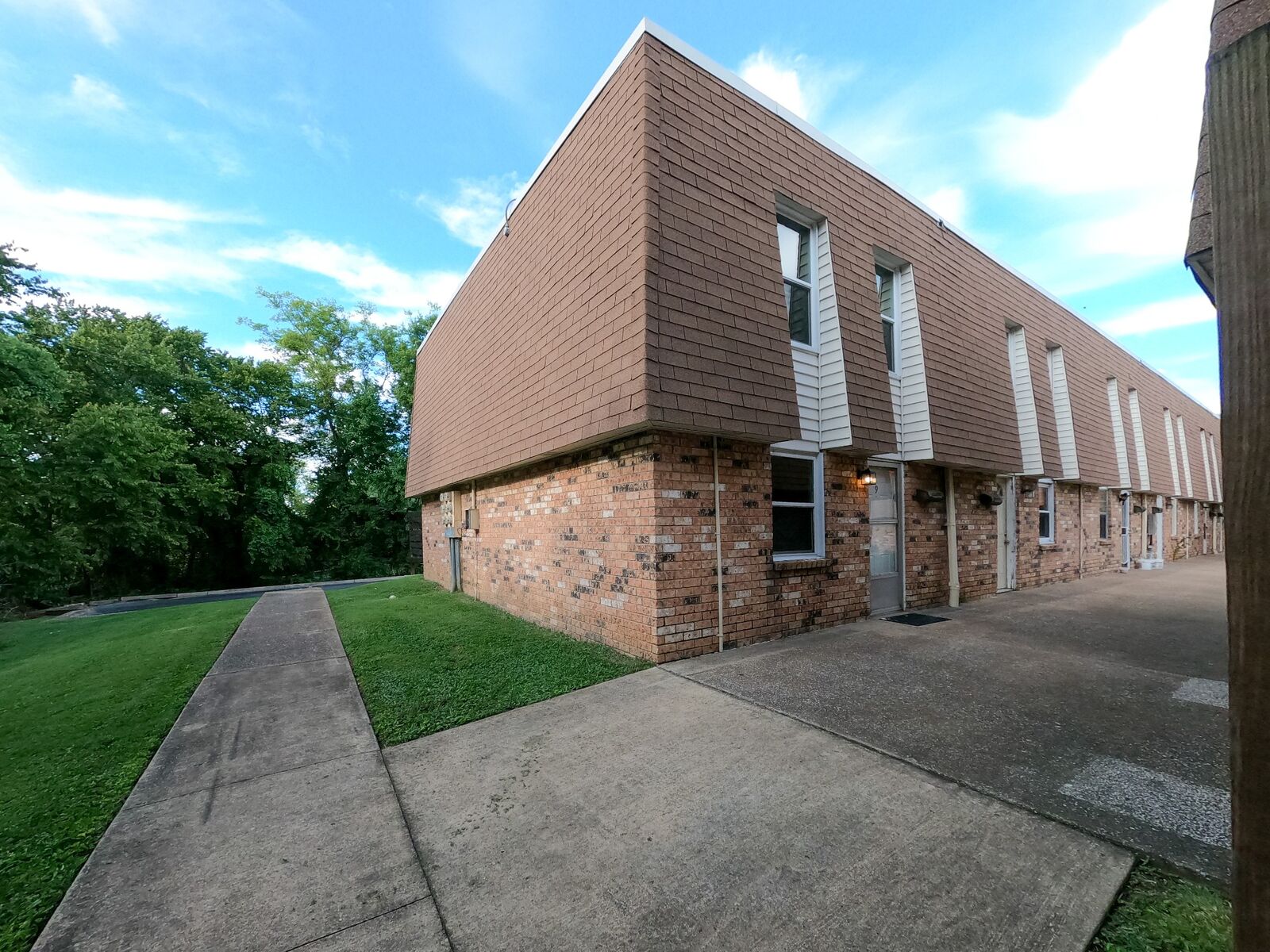 Property Photo:  370 Wallace Rd C 9  TN 37211 