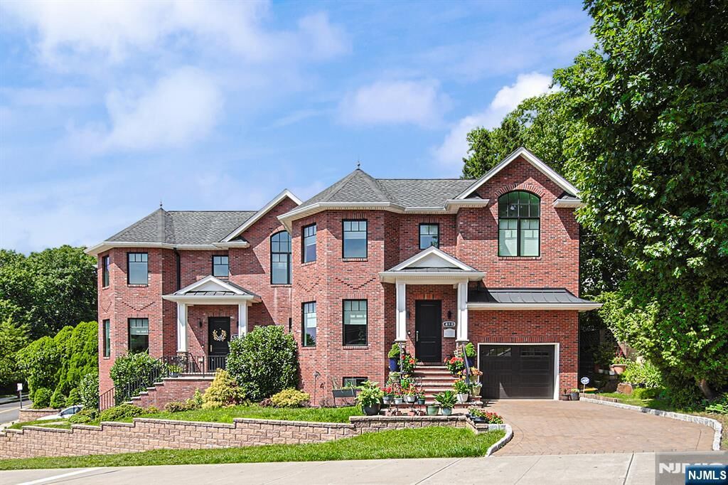 Property Photo: 419 Stillwell NJ 07024