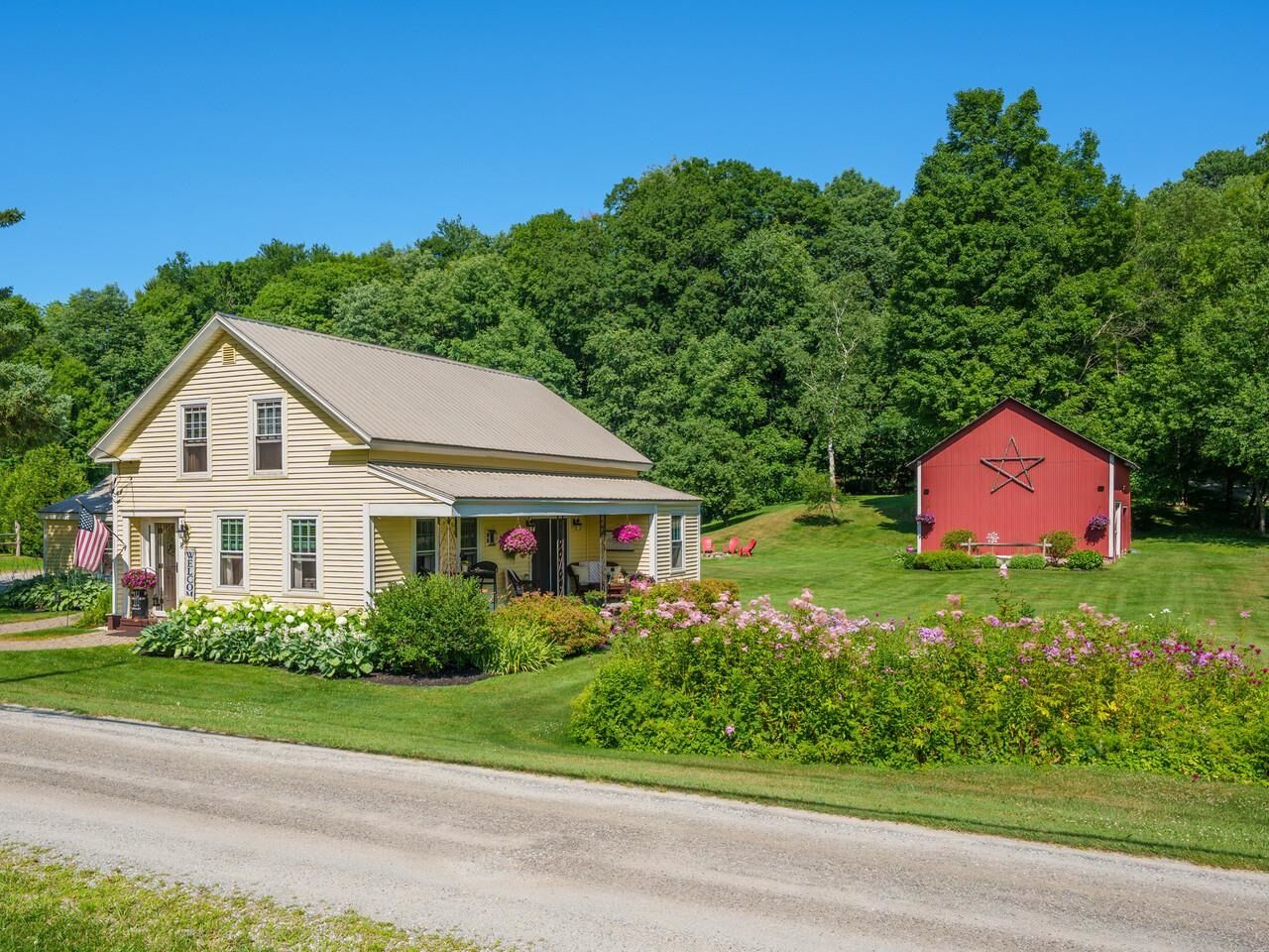 Property Photo: 8 Dumas Road VT 05489