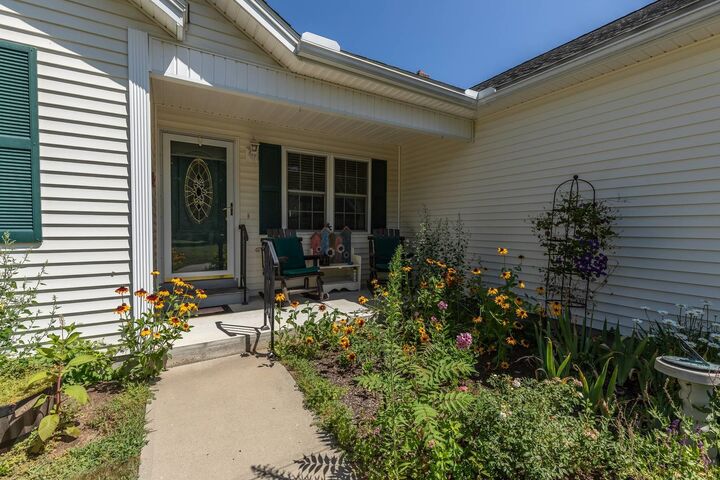 Property Photo:  42 South Road  NH 03446 