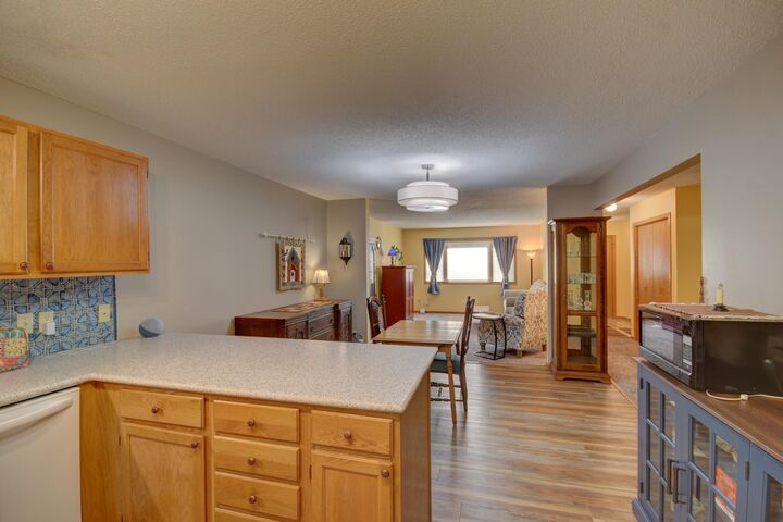 Property Photo: 1539 Pheasantwood Trail MN 55057