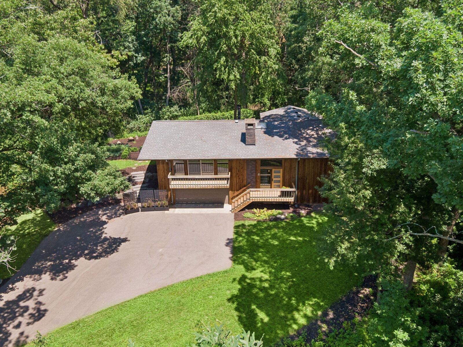 Property Photo:  8 Sandpiper Lane  MN 55127 