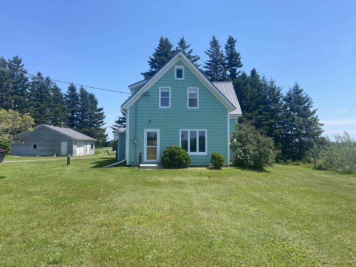 760 Baltic Road — photo 1