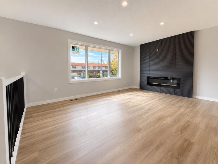 Property Photo: 10902 97th Avenue AB T0E 0Y0
