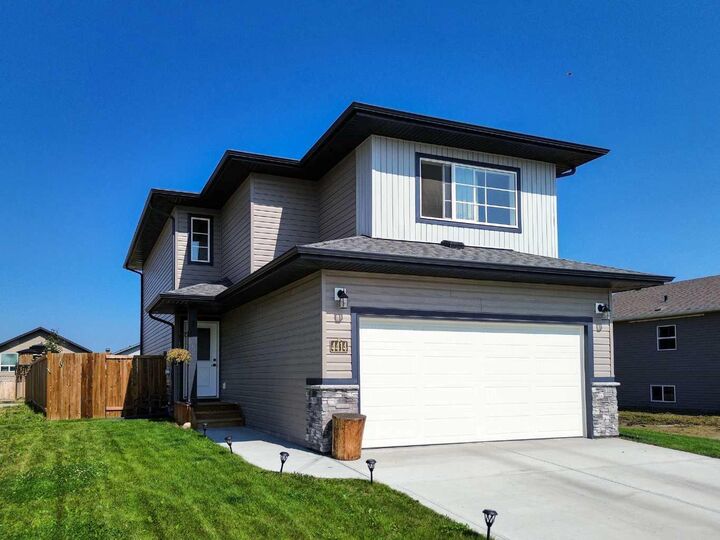 Property Photo: 4414 53 Street AB T4T 0C3