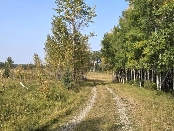 Property Photo: Range Road 43 Twp Rd 360 AB T4G 2V0