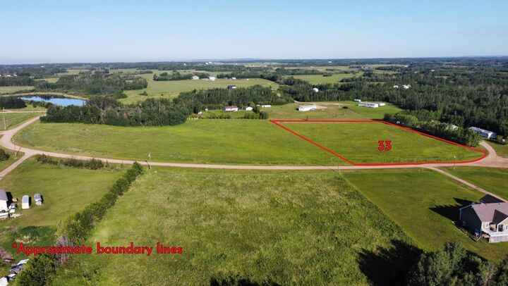 Property Photo:  25039 Township Road 722 33  AB T0H 0G0 