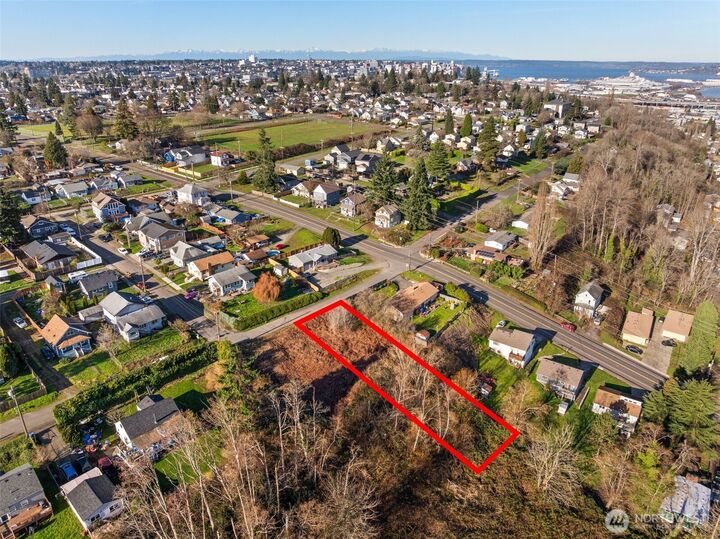 Property Photo: 3561 E N Street WA 98404