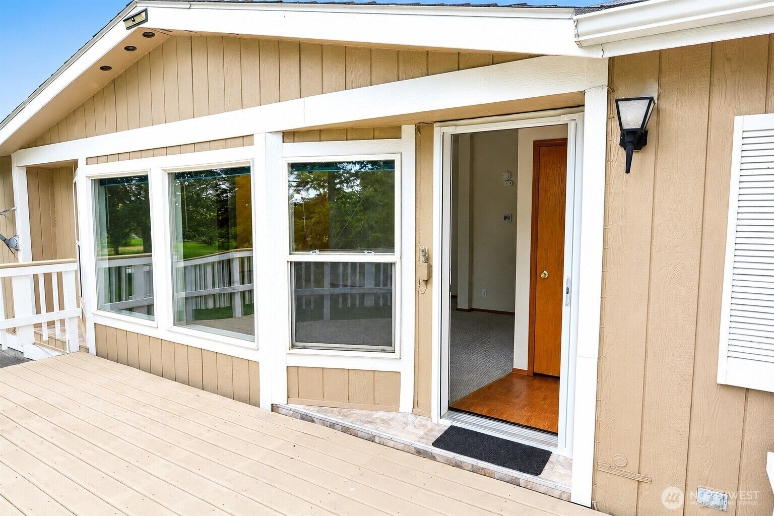 Property Photo:  4828  Road 3.7  NE  WA 98837 