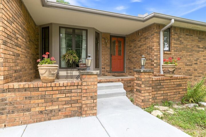 Property Photo: 7826 S Meridian St KS 67060-7626