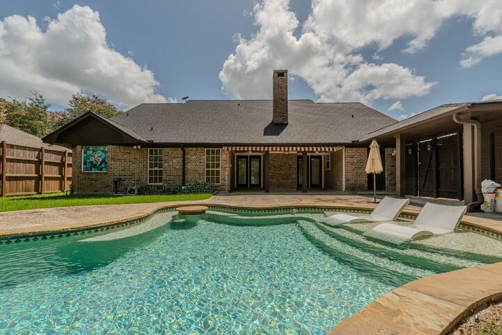 Property Photo: 3355 Shady Hollow Lane TX 77706